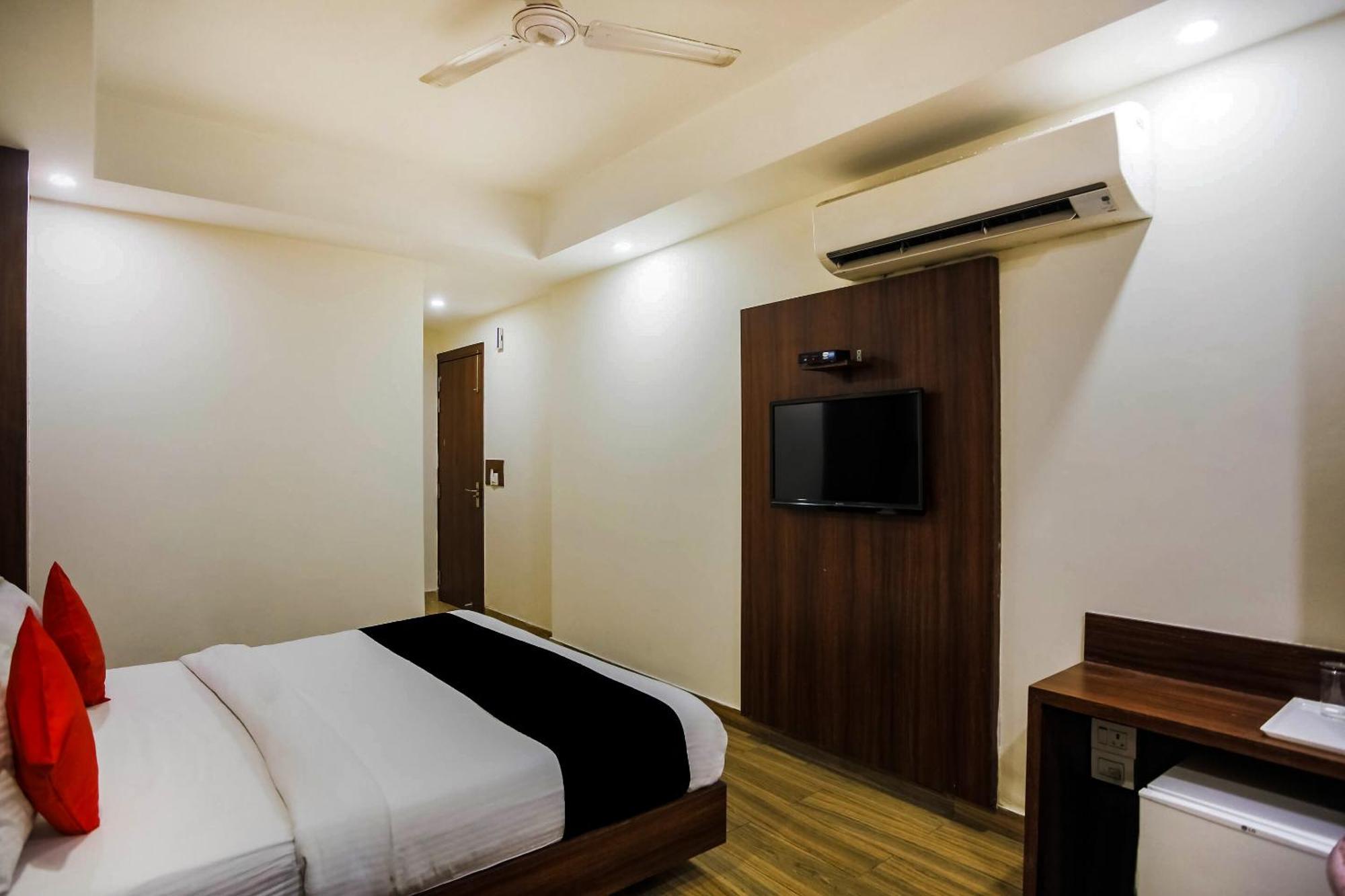 Collection O The Kailash Dev Hotel New Delhi Ngoại thất bức ảnh