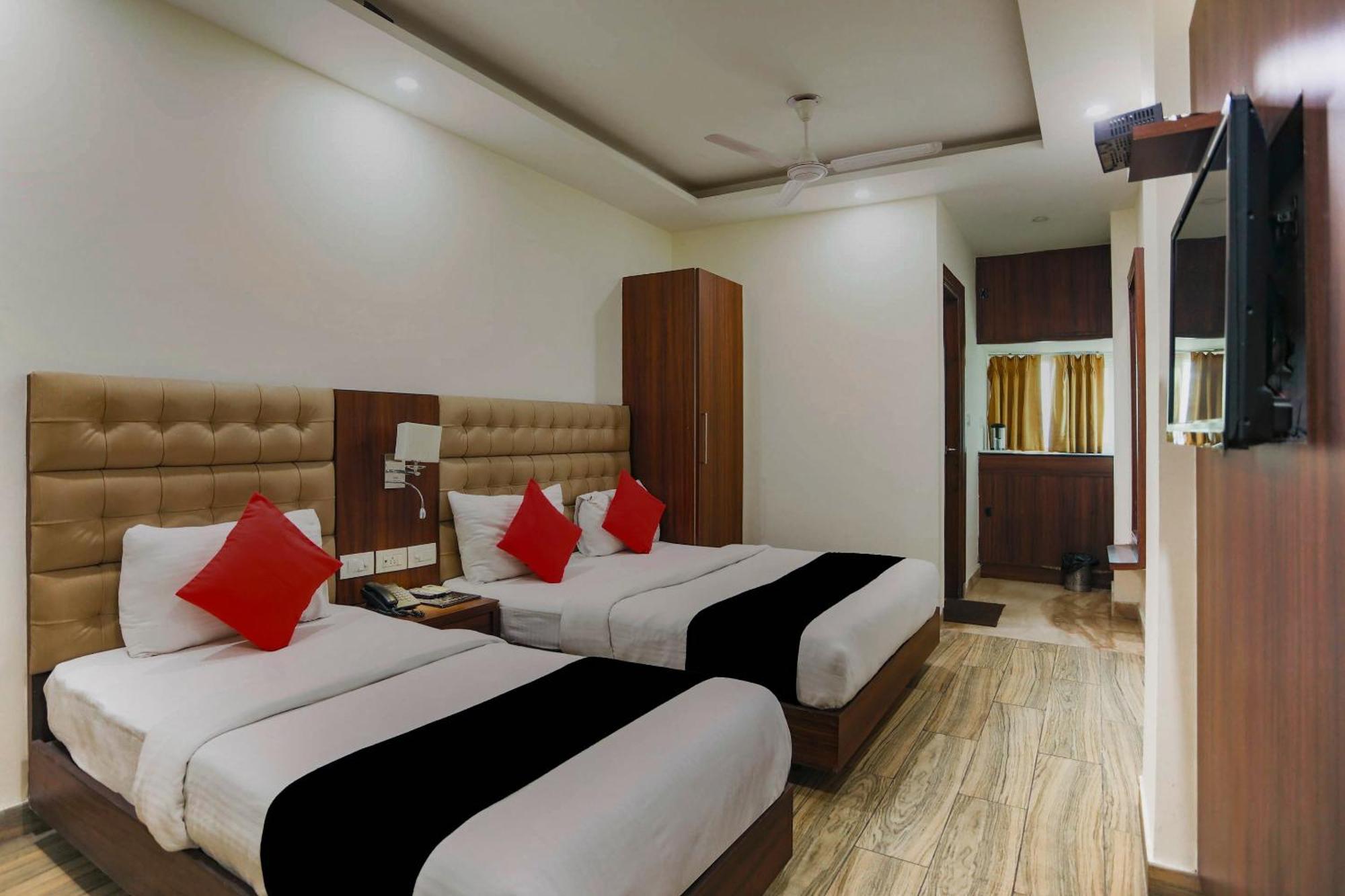 Collection O The Kailash Dev Hotel New Delhi Ngoại thất bức ảnh
