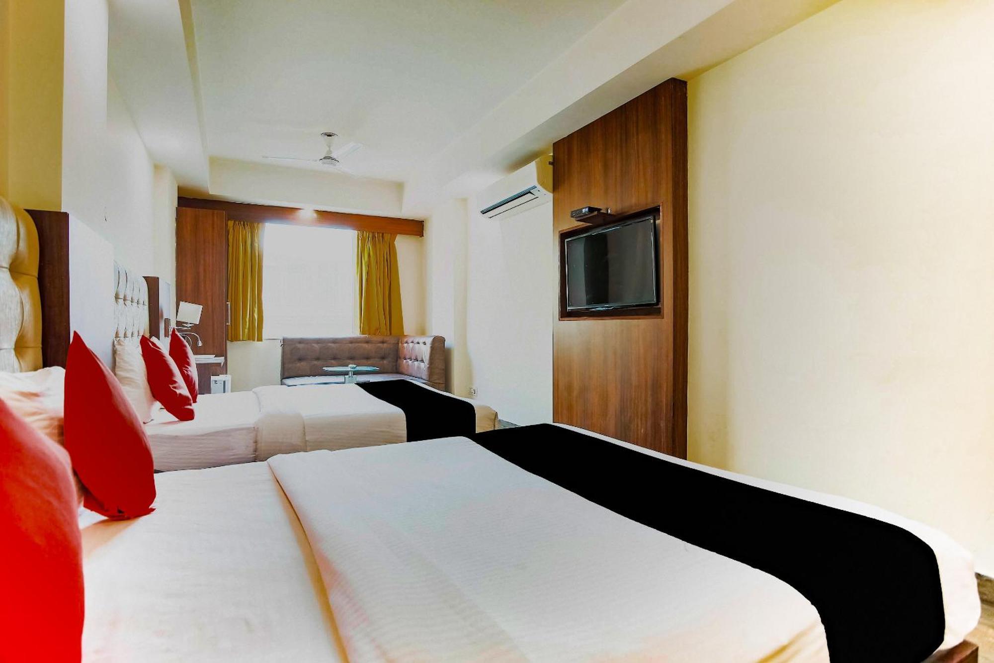 Collection O The Kailash Dev Hotel New Delhi Ngoại thất bức ảnh