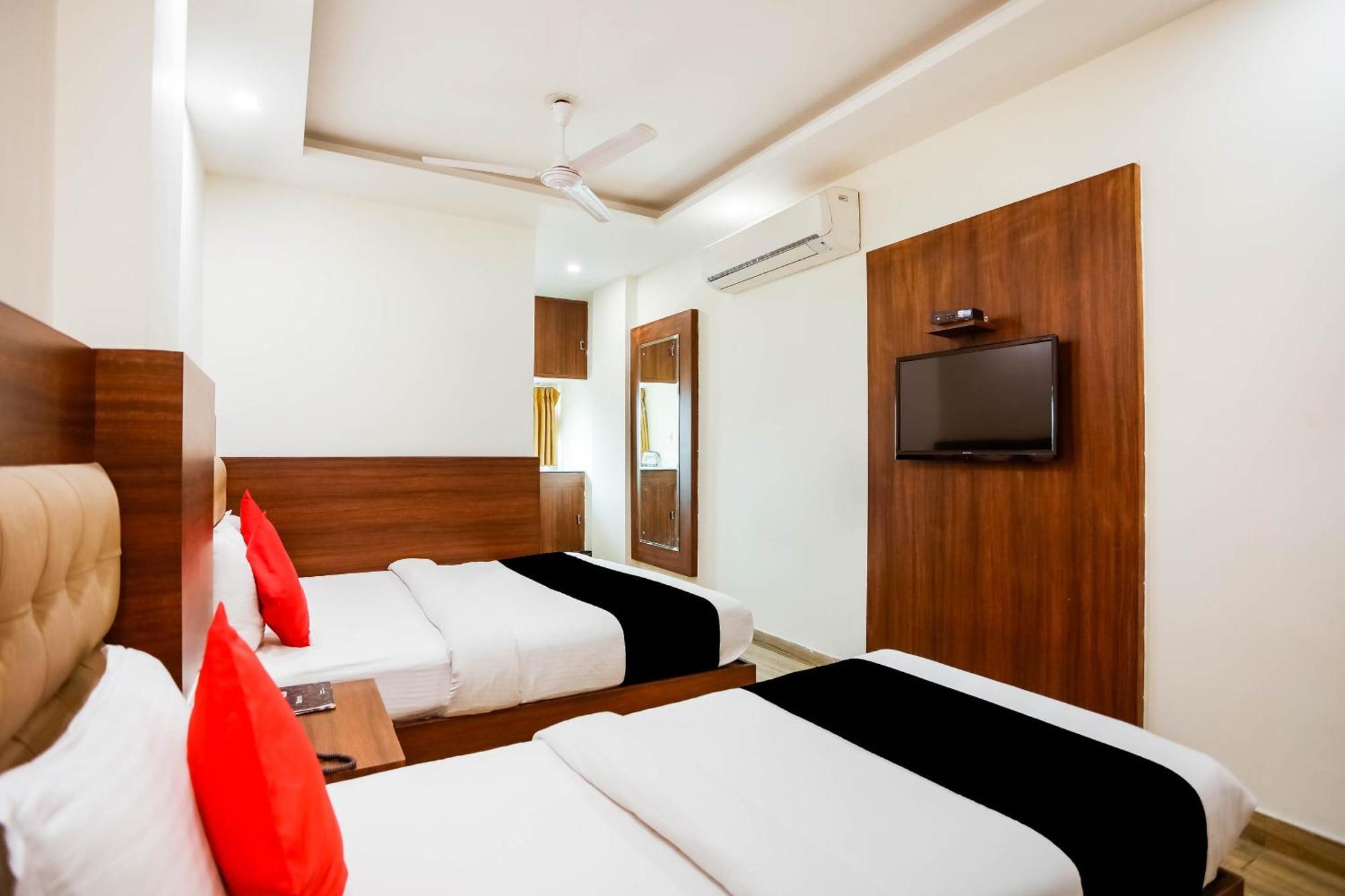 Collection O The Kailash Dev Hotel New Delhi Ngoại thất bức ảnh